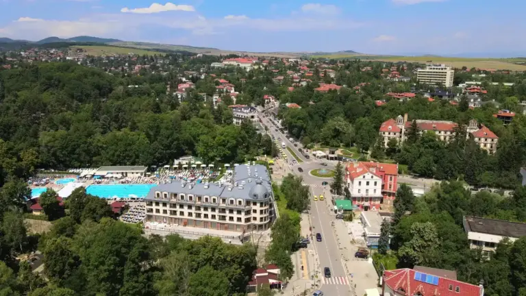 Ремонт на покриви в Банкя